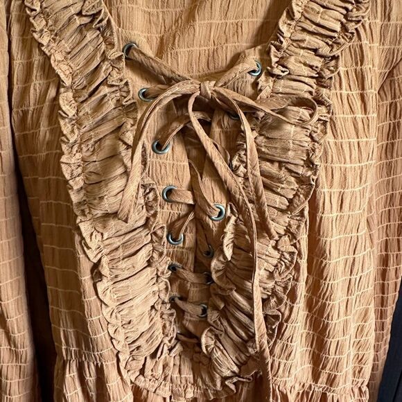 Entro Dress   - Picture 4 of 5